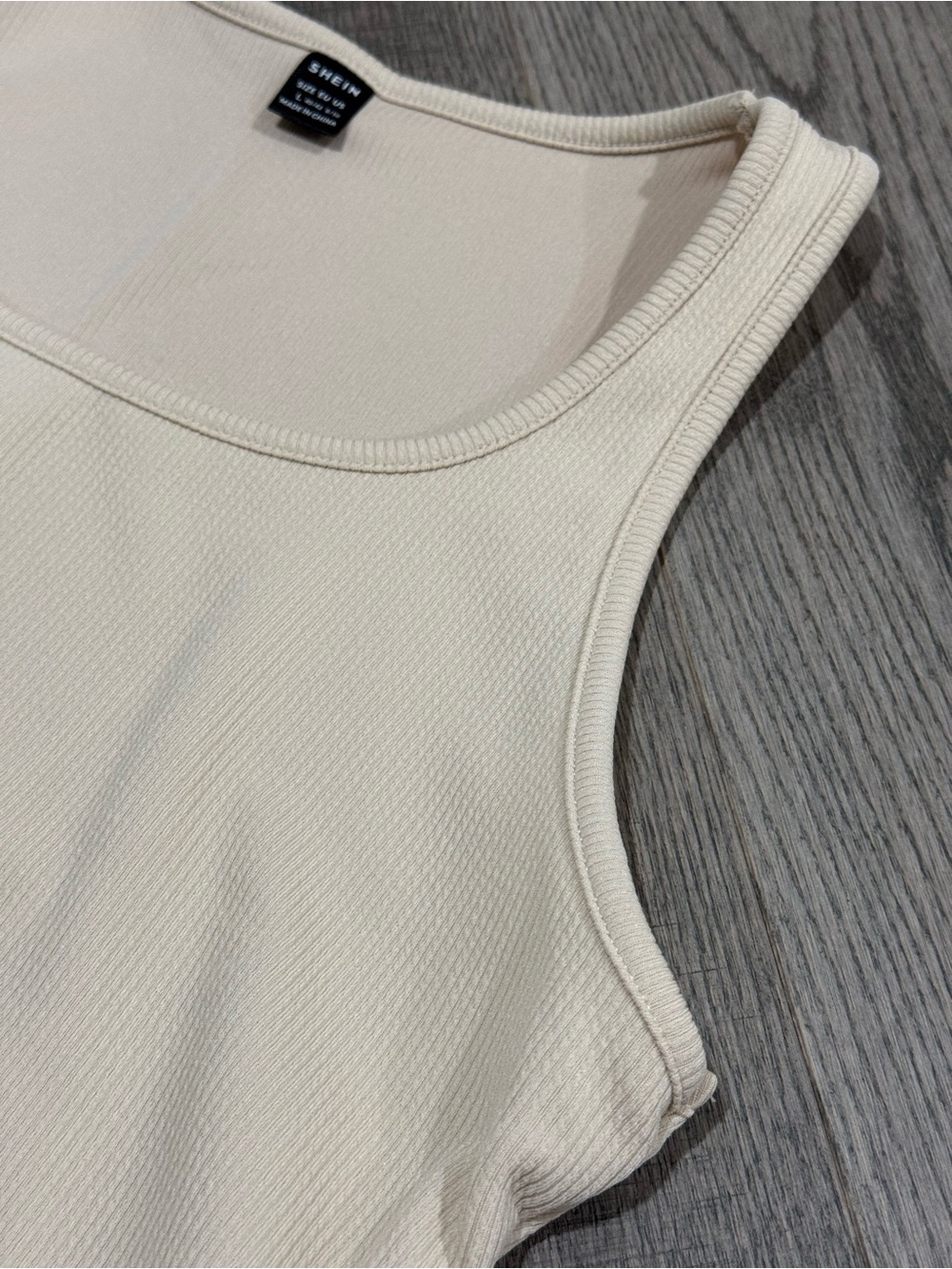 SHEIN Cream Ribbed Cropped Tank & Drawstring Shorts Set - Picture 4 of 4